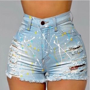 Nice and elegant Jeans shorts for the summer